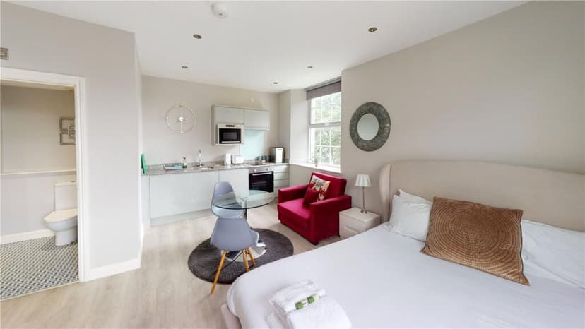 Meridian Place - Image 2