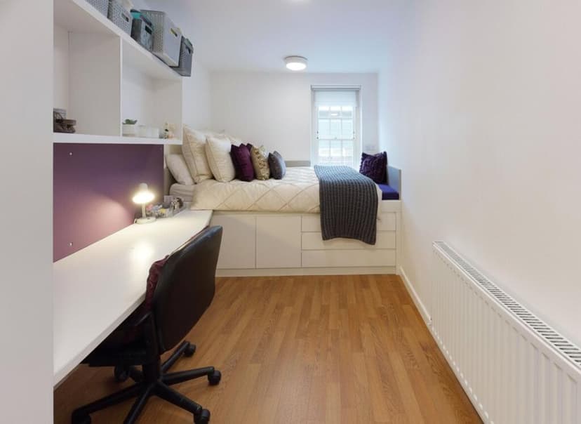 9 Pipe Lane Apartments