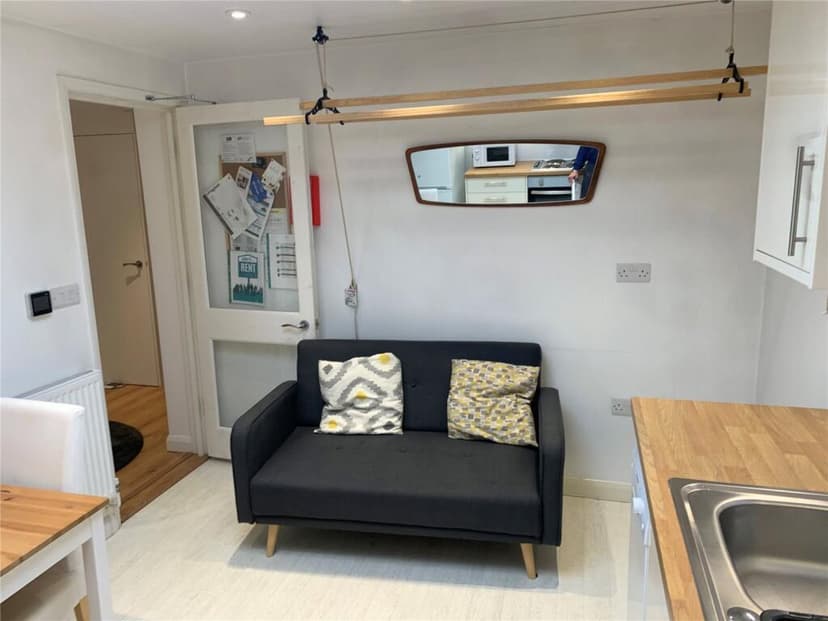 Thorndale Court - Image 4