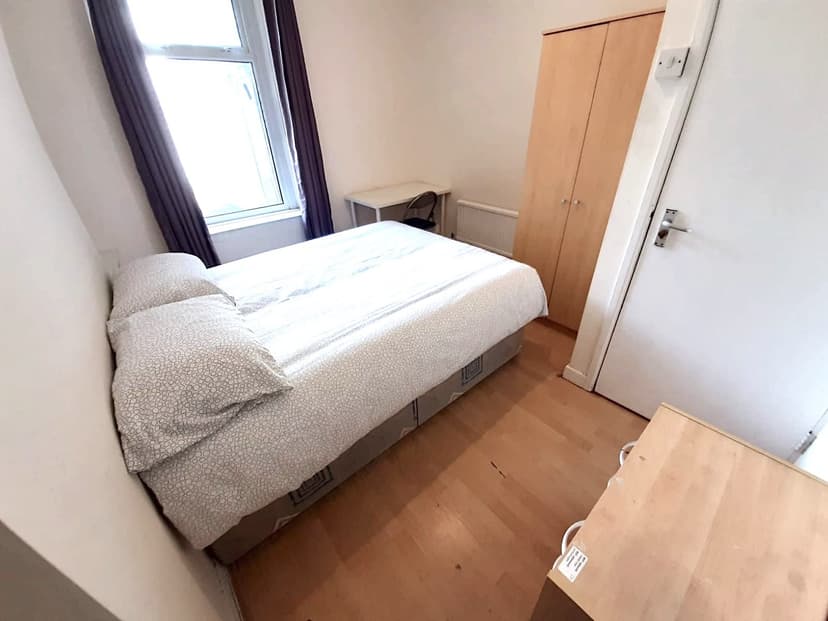 127 St Helens Avenue - Image 5