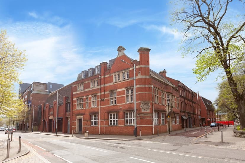 19 Princess Way, St Mary`s Court - Image 13