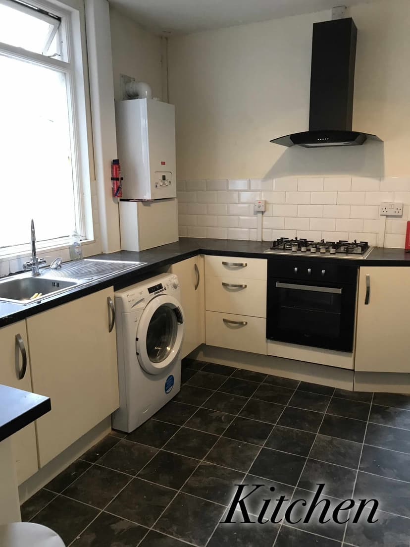 188 Port Tennant Road - Image 1