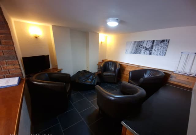 47  Kilvey Terrace - Image 4