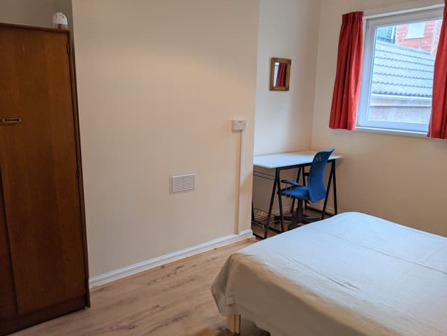 35 Kinley Street - Image 8