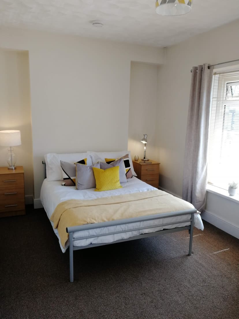 135 Danygraig Road - Image 4