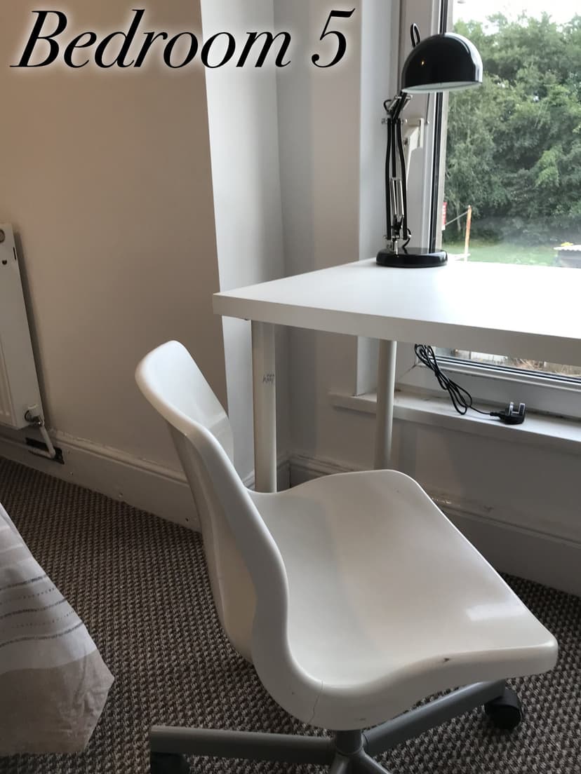 188 Port Tennant Road - Image 17