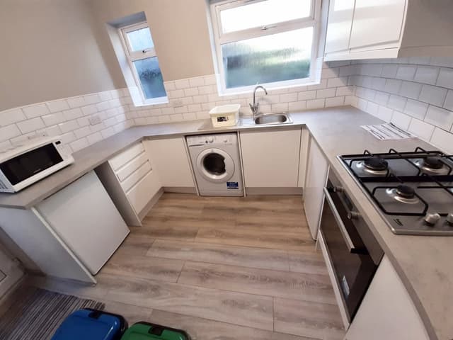 56 Rhondda Street - Image 1
