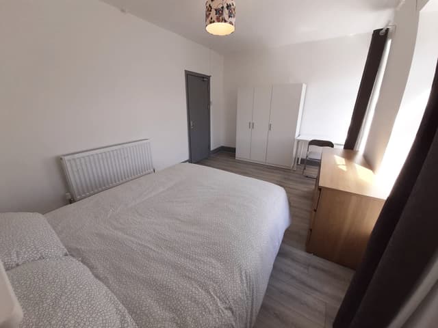56 Rhondda Street - Image 6