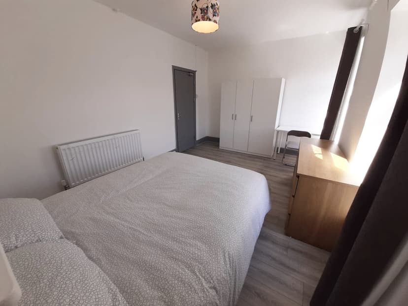 56 Rhondda Street - Image 6