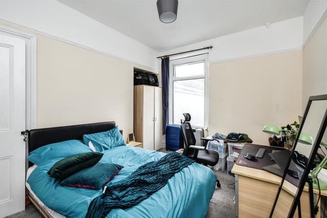 23 Brynymor Crescent - Image 6