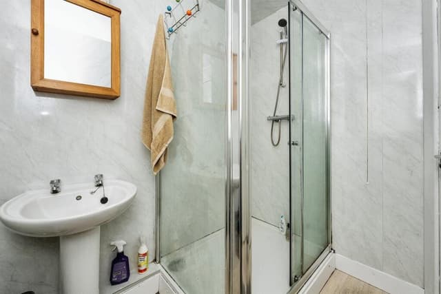 23 Brynymor Crescent - Image 10