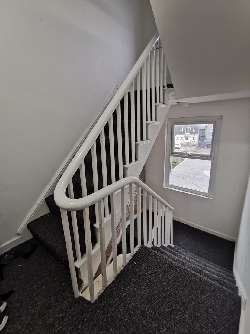 37 Carlton Terrace - Image 6