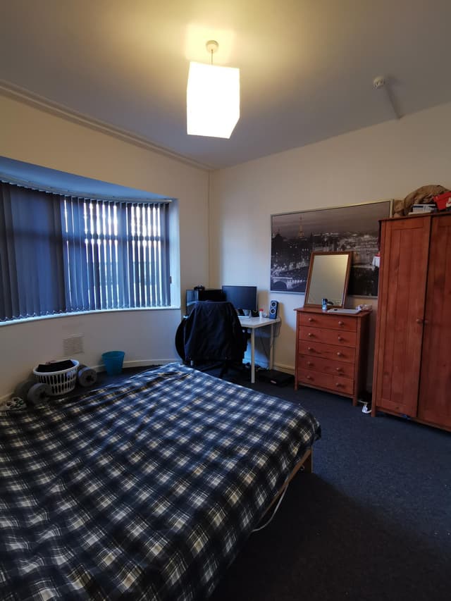 99 St Helens Road - Image 6