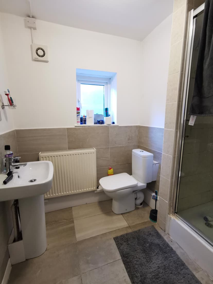 99 St Helens Road - Image 7