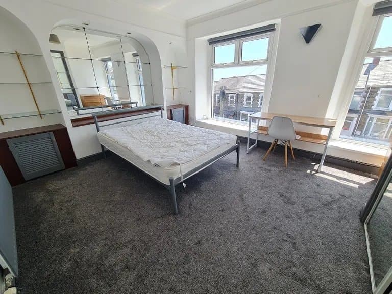 14 Terrace Road - Image 7