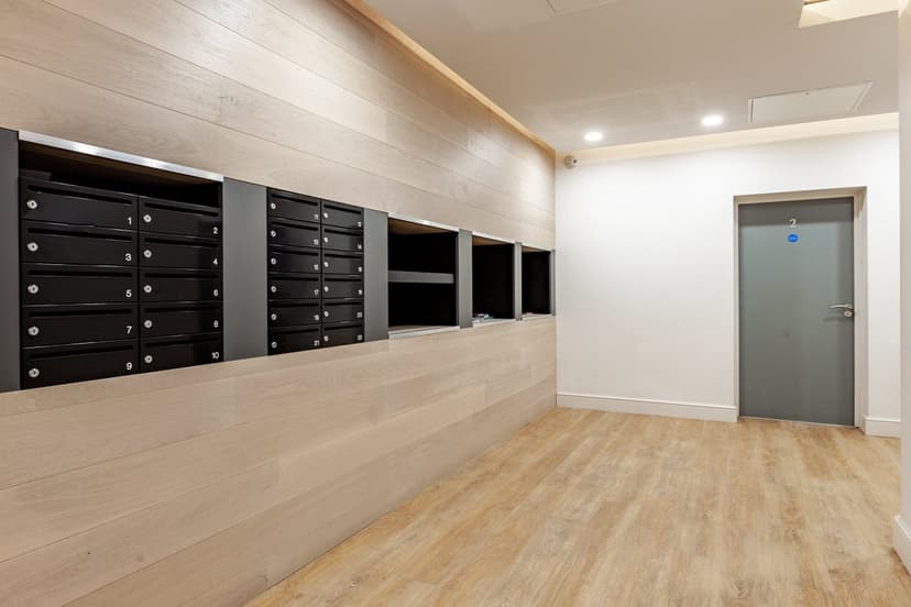 St Mary`s Court St Mary`s Square - Image 12