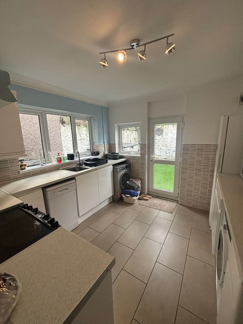 126 Watkin Street - Image 1