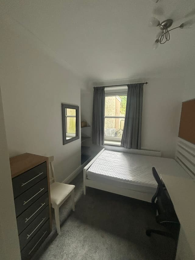 126 Watkin Street - Image 2