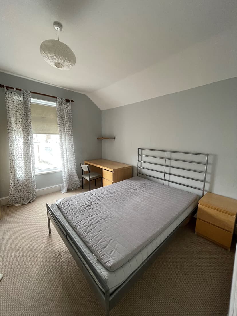 9  Oakwood Road - Image 2