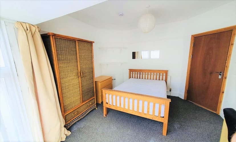 23 Hazel Road - Image 6