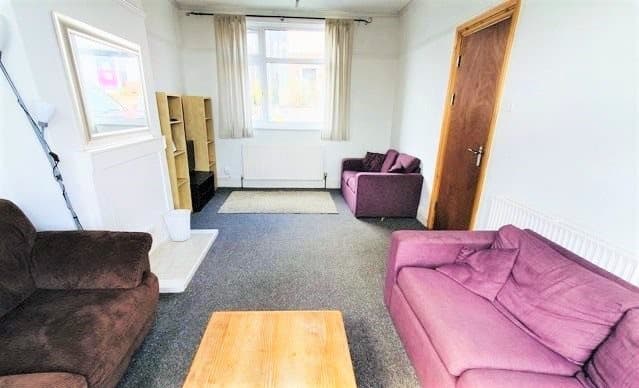 23 Hazel Road - Image 5