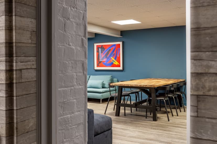 19 Princess Way, St Mary`s Court - Image 13