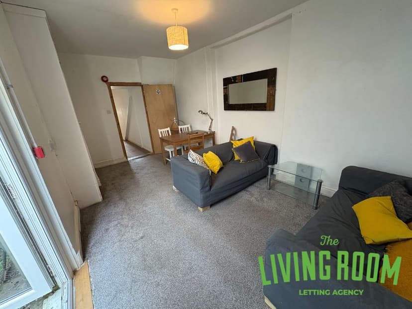 3 Oaklands Terrace - Image 13