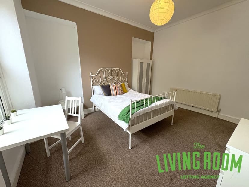 3 Oaklands Terrace - Image 8