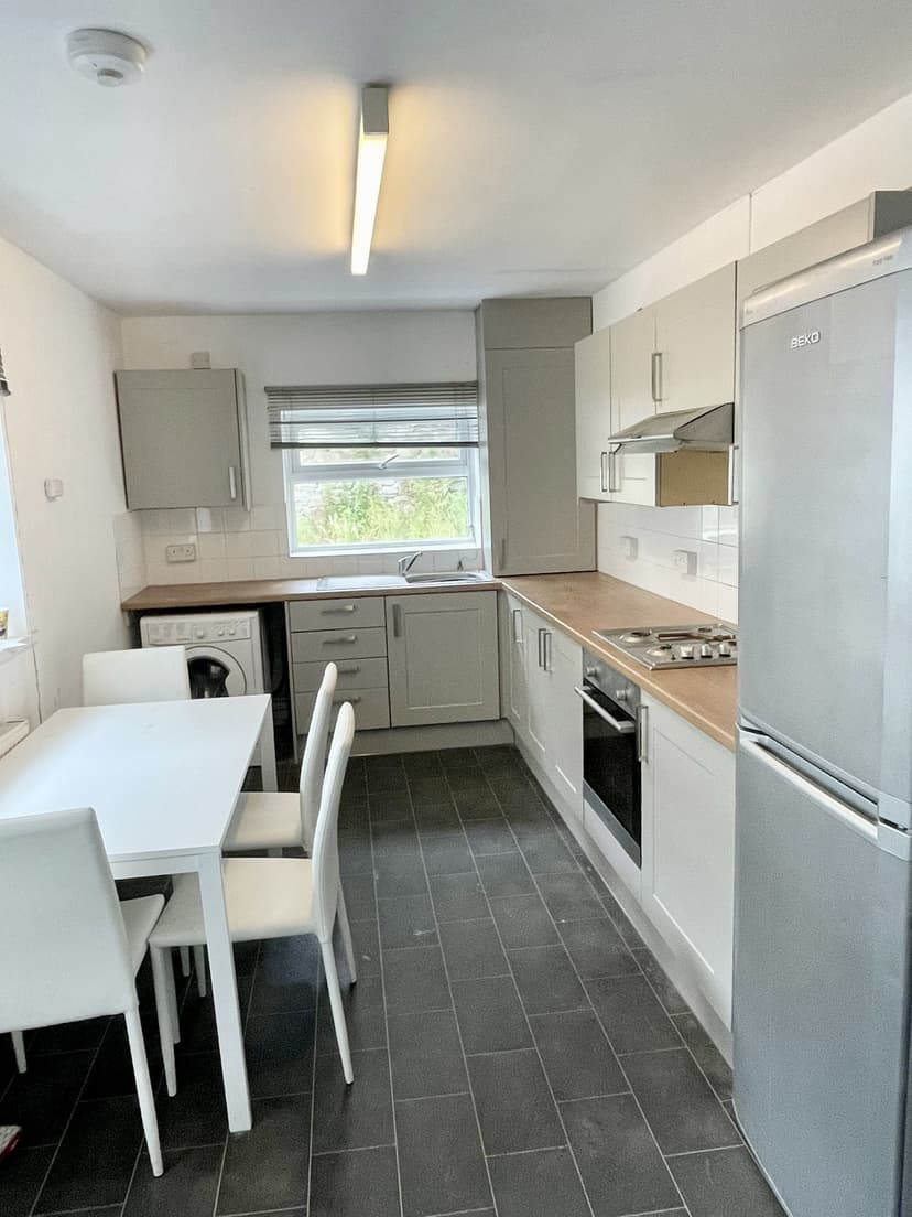 31 Nicholl Street - Image 2