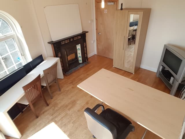 7 St Albans Road - Image 6