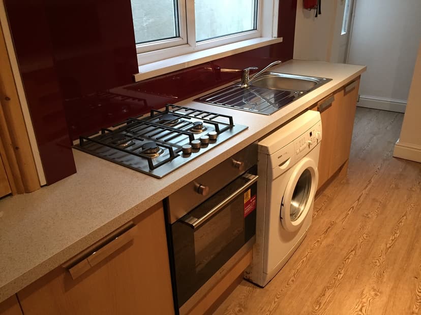 14  Seaview Terrace - Image 2