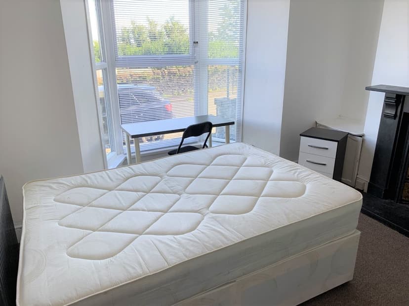 14  Seaview Terrace - Image 4