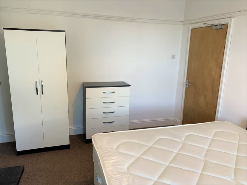 14  Seaview Terrace - Image 6