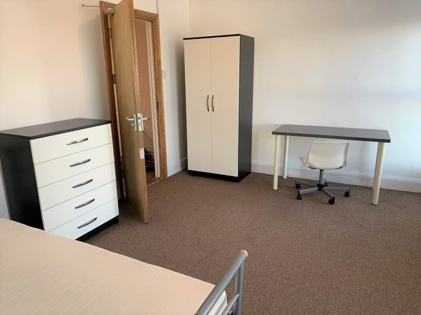 14  Seaview Terrace - Image 5