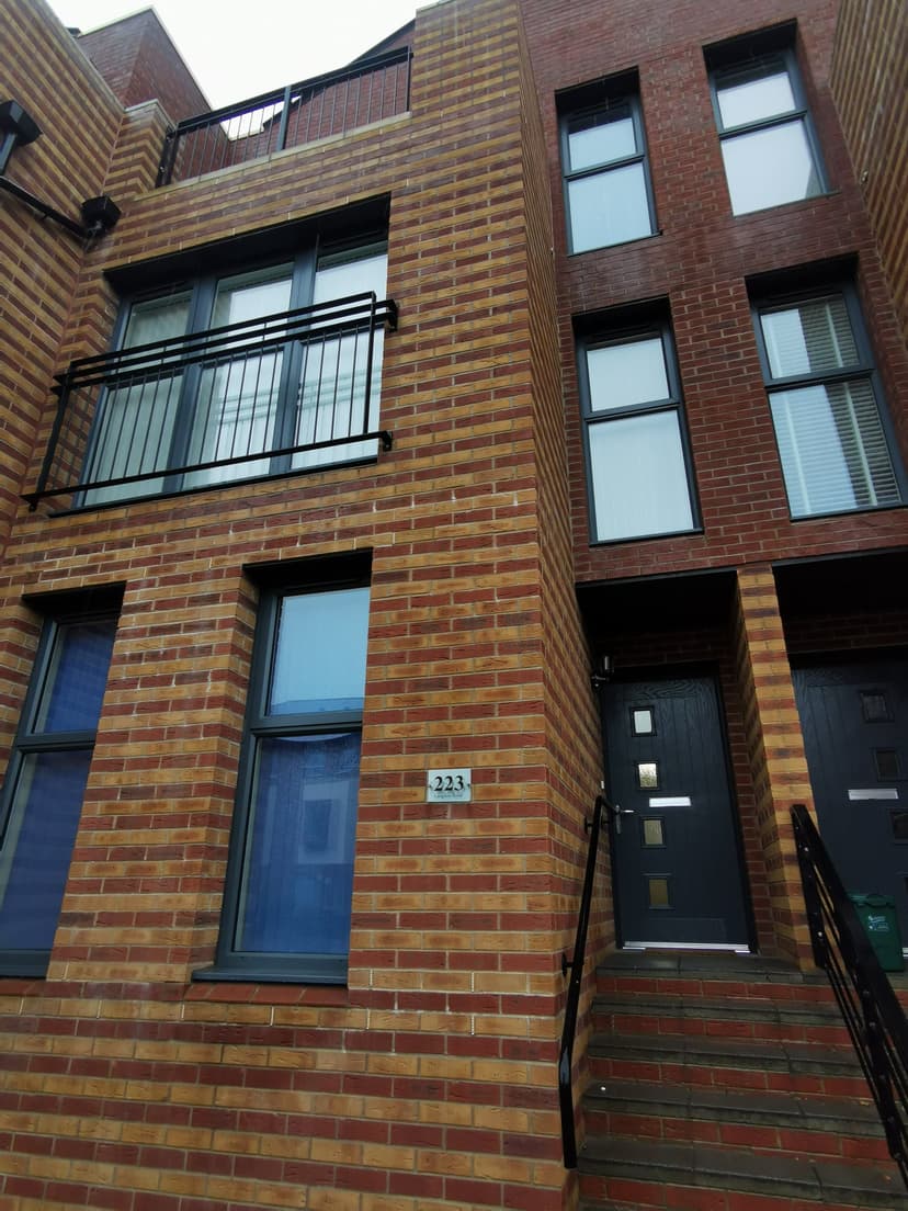 223 Langdon Road - Image 19