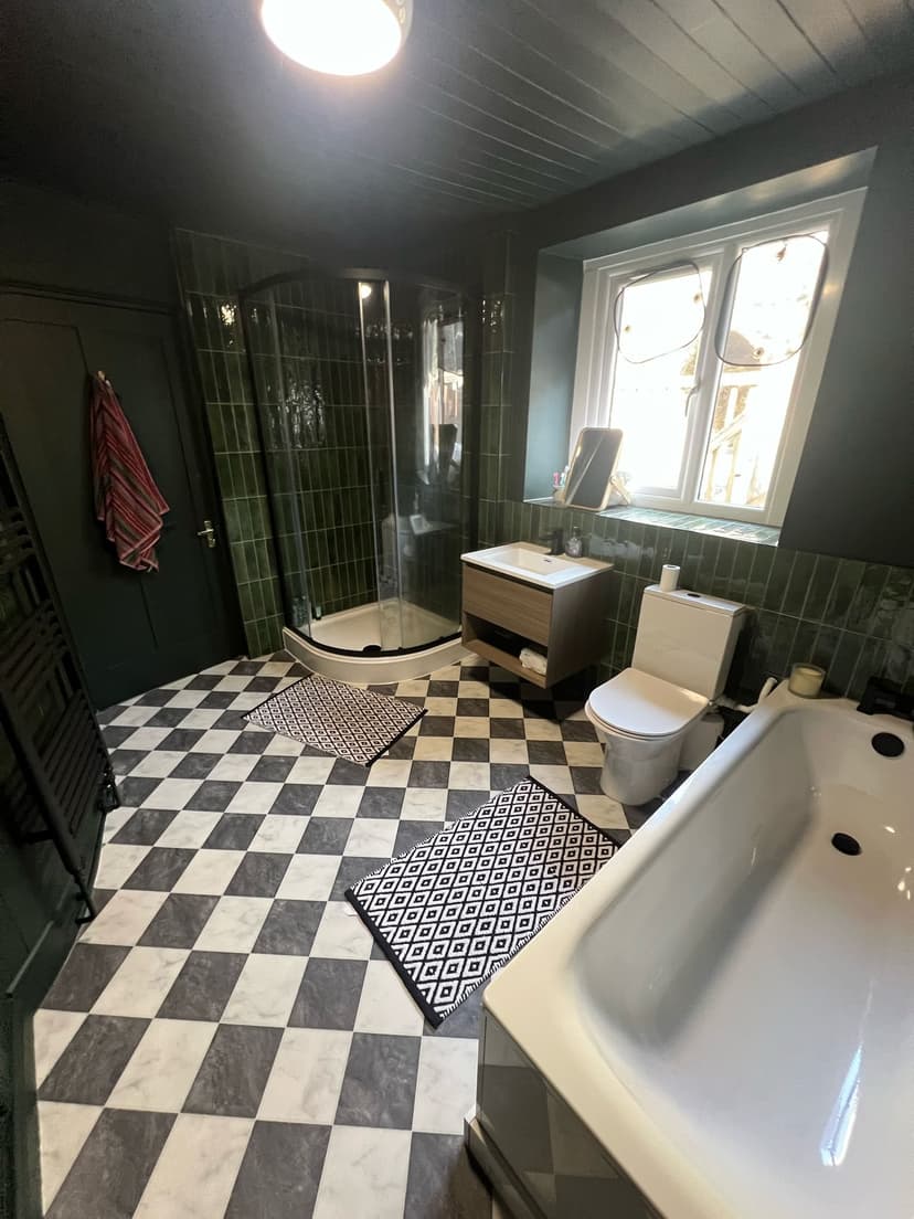 48 Terrace Road - Image 3