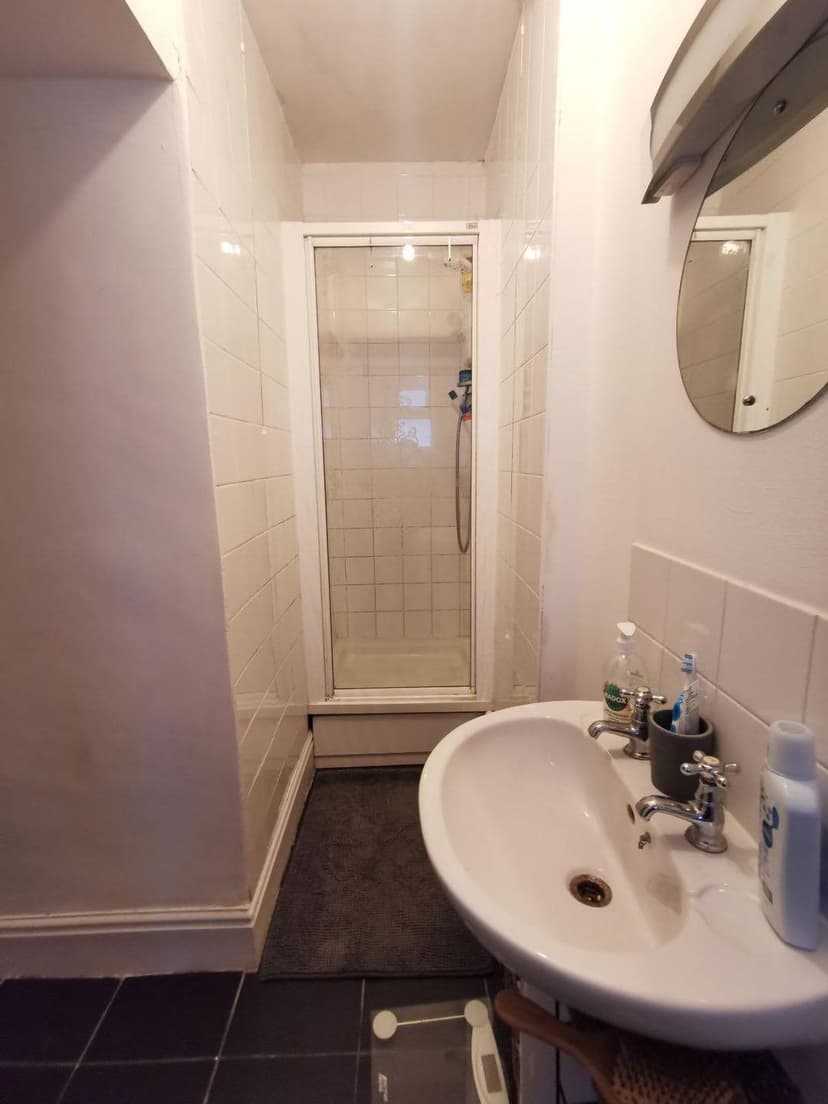 25 Cradock Street - Image 5