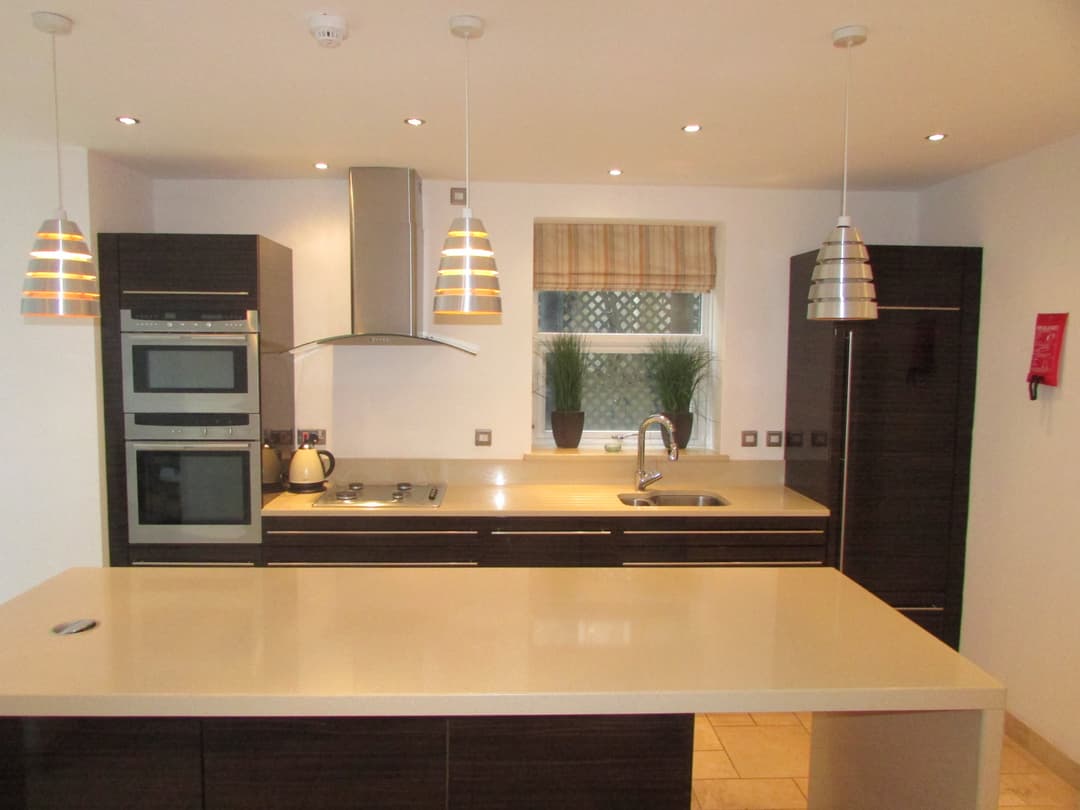 8 Heathfield