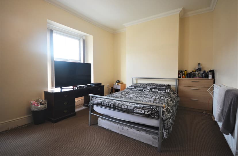 34 Ysgol  Street - Image 4