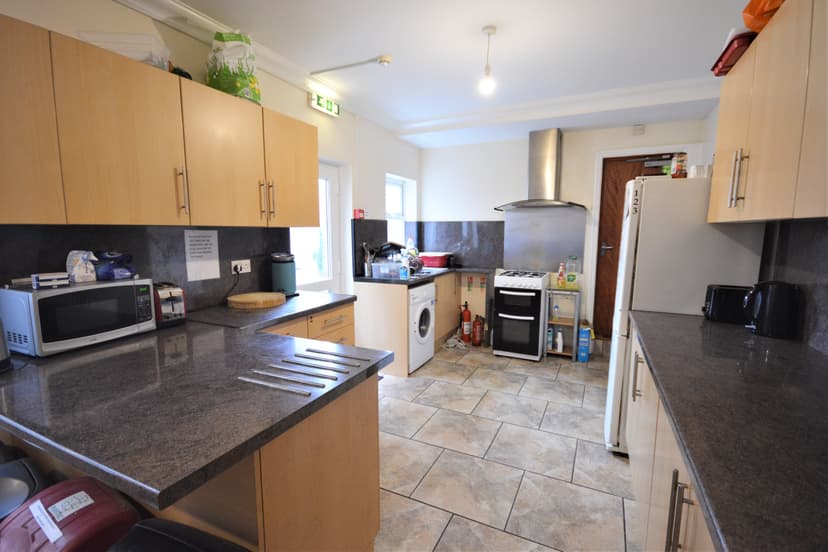 34 Ysgol  Street - Image 8