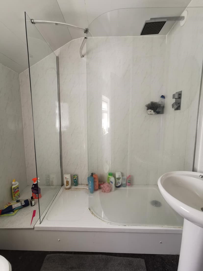 157 King Edward Rd - Image 3