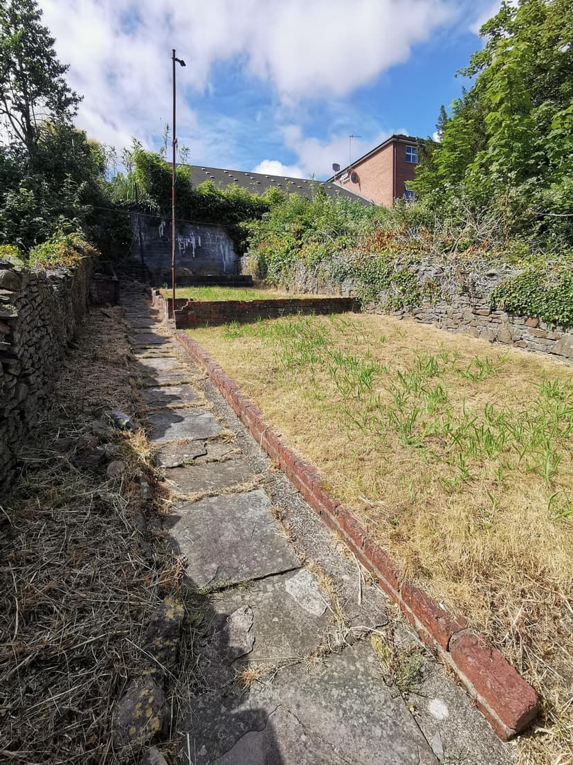 157 King Edward Rd - Image 6