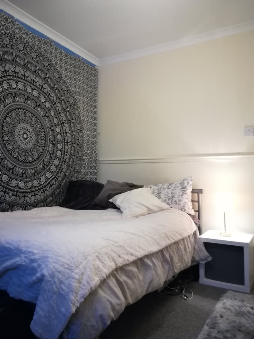 30 Gwydr Crescent - Image 11