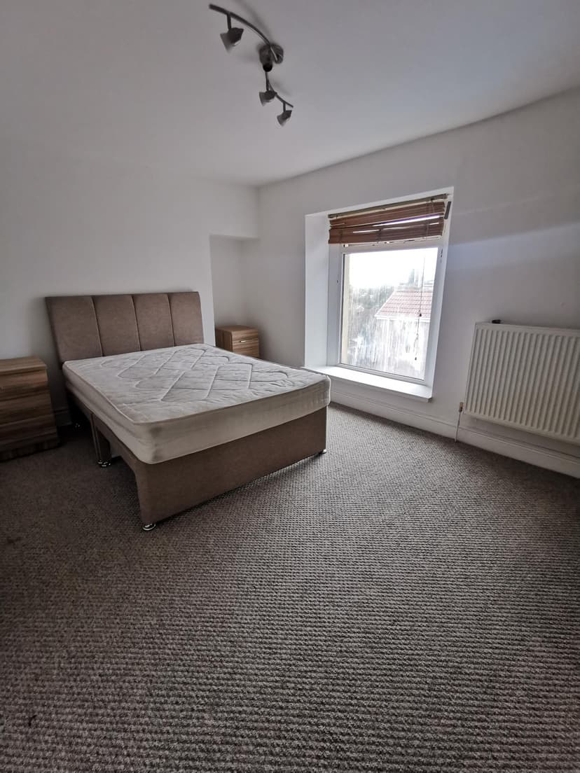 31 Inkerman Street - Image 8