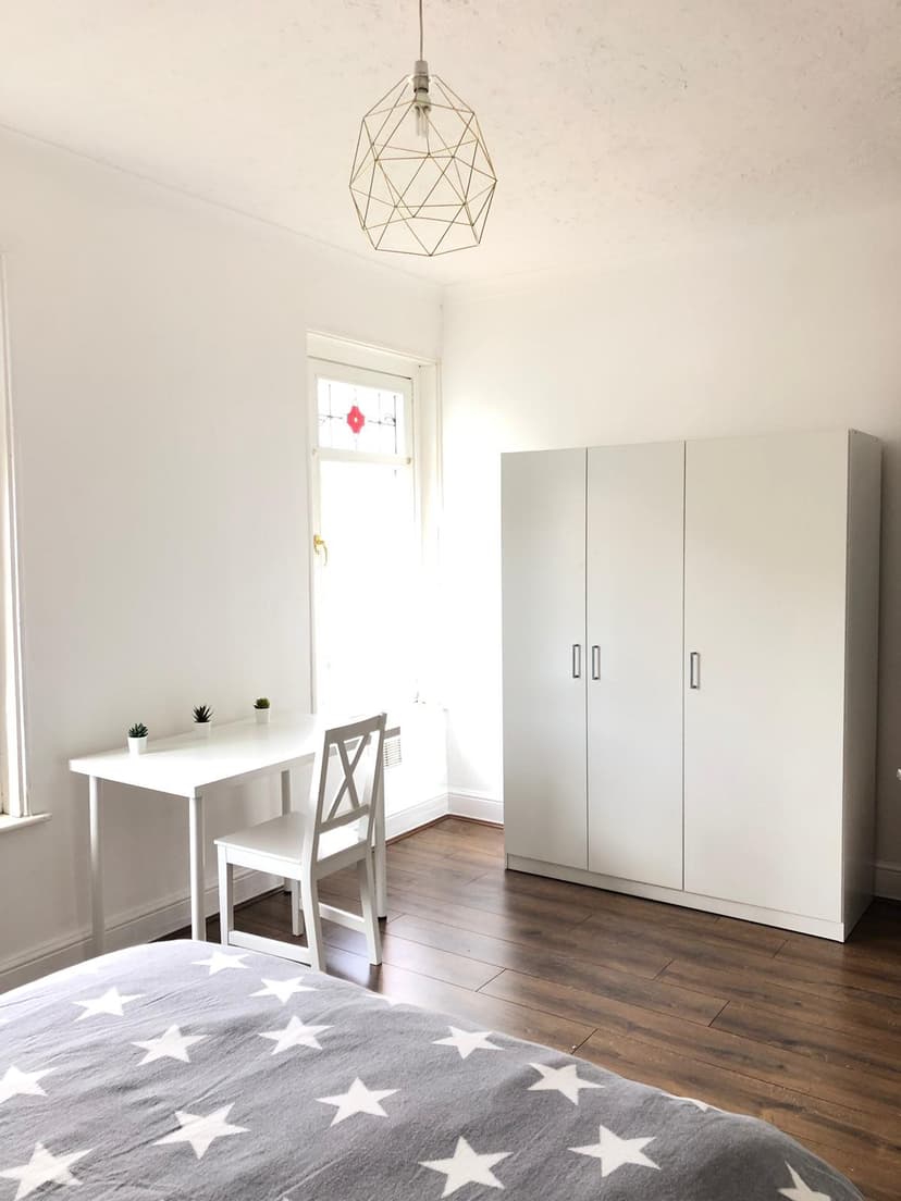 23 Alexandra Terrace - Image 5