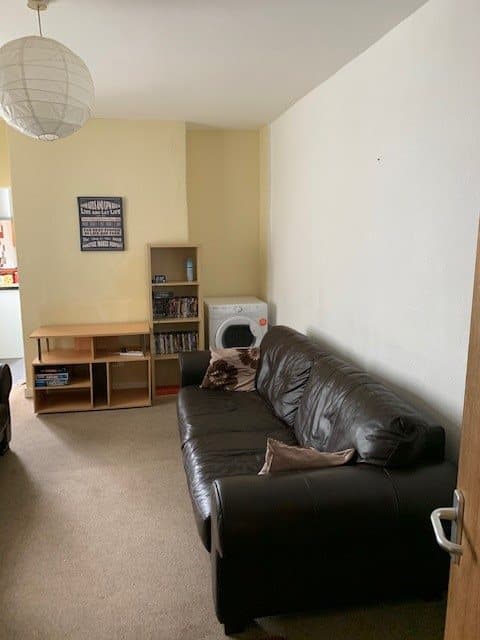 6 Ernald Place - Image 3