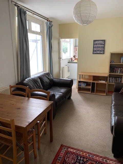 6 Ernald Place - Image 2