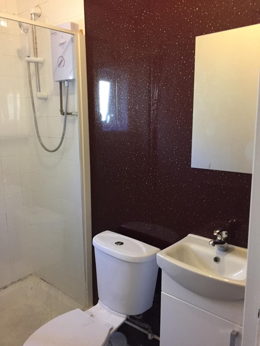 7 Stanley Terrace - Image 7