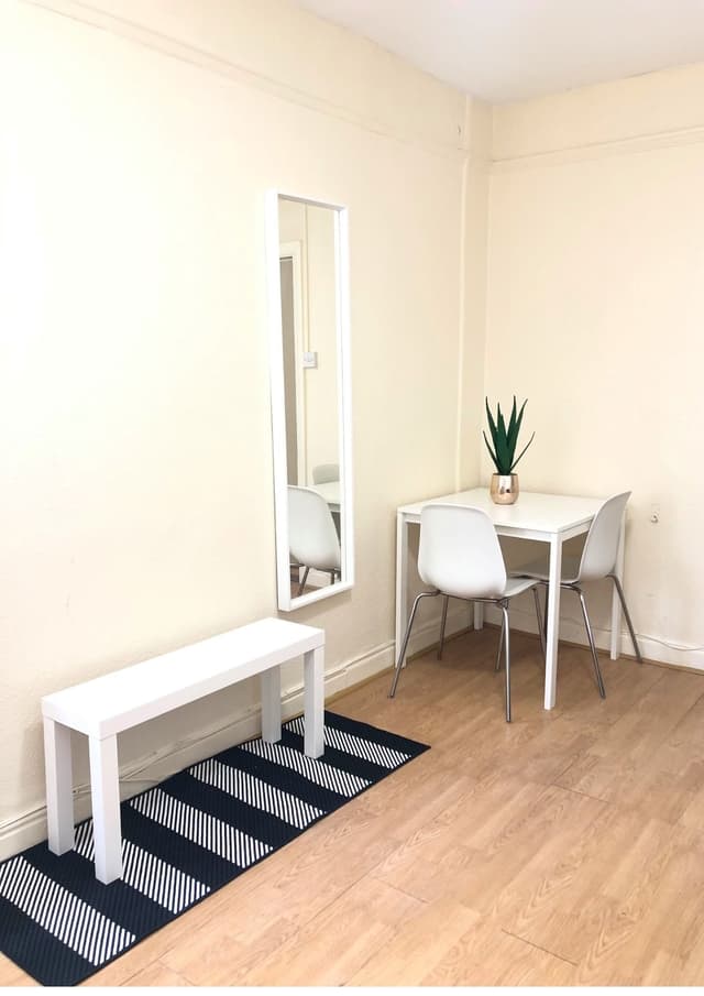 31  Rhyddings Park Rd - Image 3