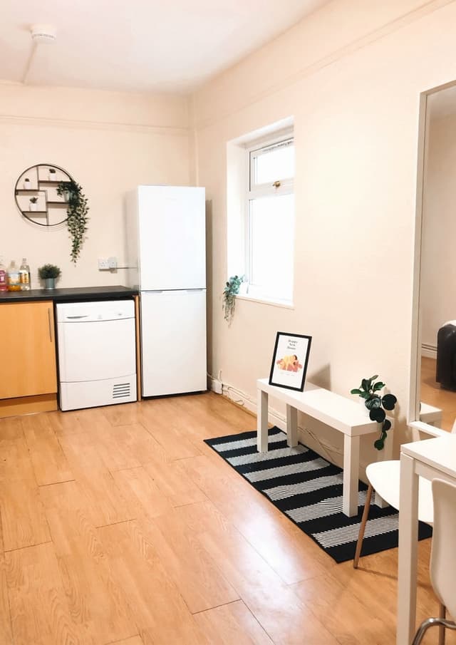 31  Rhyddings Park Rd - Image 2